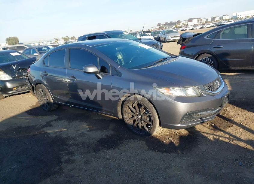 2013 Honda Civic LX (VIN 19XFB2F58DE261165) main photo