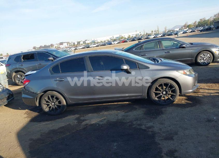 Photo 14 of 2013 Honda Civic LX (VIN 19XFB2F58DE261165)