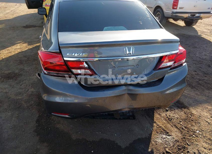 Photo 6 of 2013 Honda Civic LX (VIN 19XFB2F58DE261165)