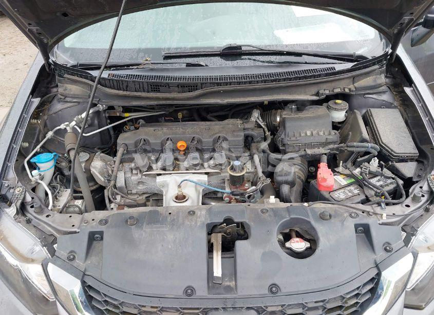 Photo 10 of 2014 Honda Civic LX (VIN 19XFB2F58EE031501)