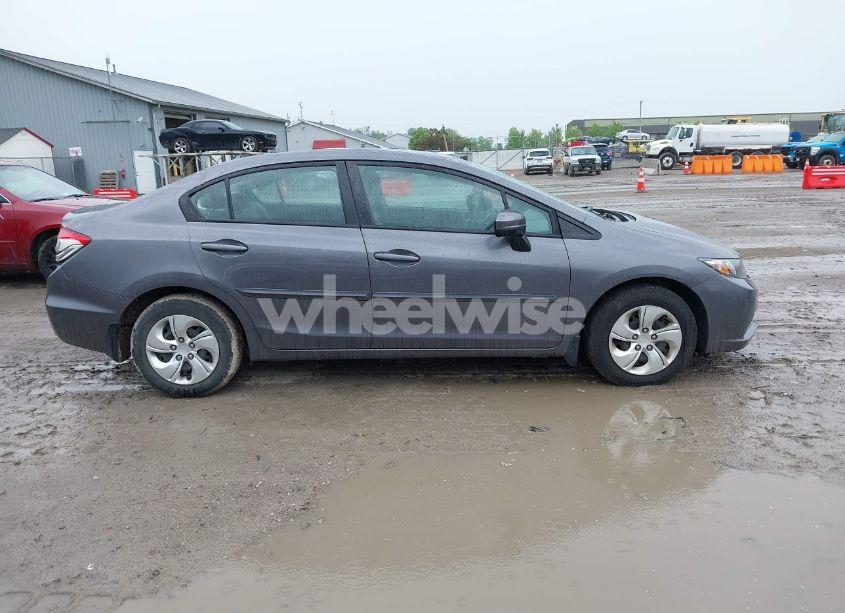 Photo 13 of 2014 Honda Civic LX (VIN 19XFB2F58EE031501)