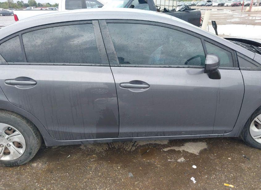 Photo 13 of 2014 Honda Civic LX (VIN 19XFB2F58EE064384)