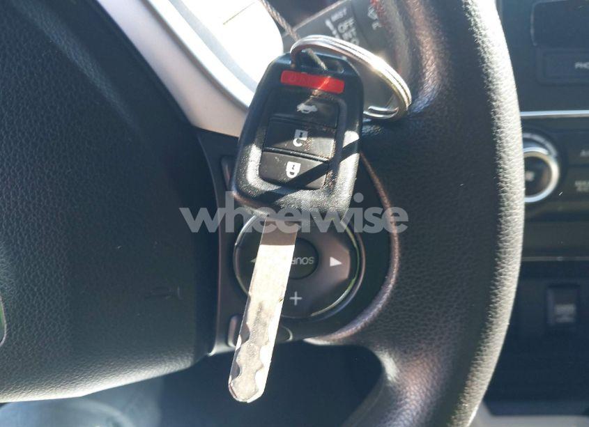 Photo 11 of 2014 Honda Civic LX (VIN 19XFB2F58EE201761)