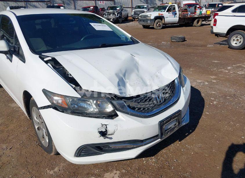 Photo 17 of 2014 Honda Civic LX (VIN 19XFB2F58EE201761)