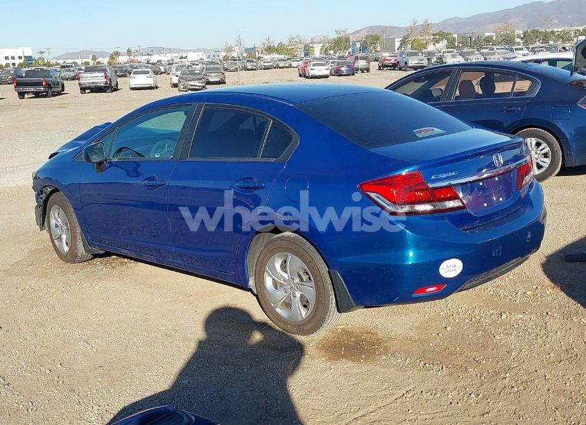 Photo 3 of 2014 Honda Civic LX (VIN 19XFB2F58EE209939)