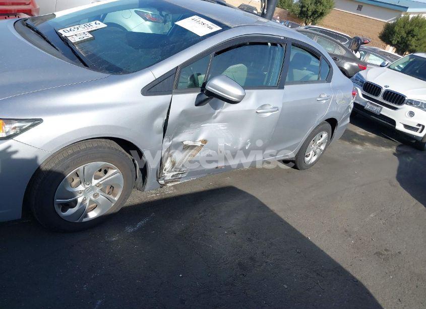 Photo 6 of 2014 Honda Civic LX (VIN 19XFB2F58EE242021)