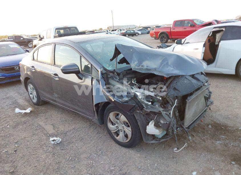 2015 Honda Civic LX (VIN 19XFB2F58FE002663) main photo