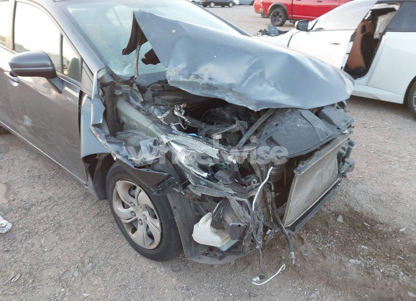 Photo 6 of 2015 Honda Civic LX (VIN 19XFB2F58FE002663)