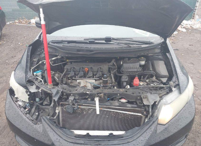 Photo 10 of 2015 Honda Civic LX (VIN 19XFB2F58FE005661)