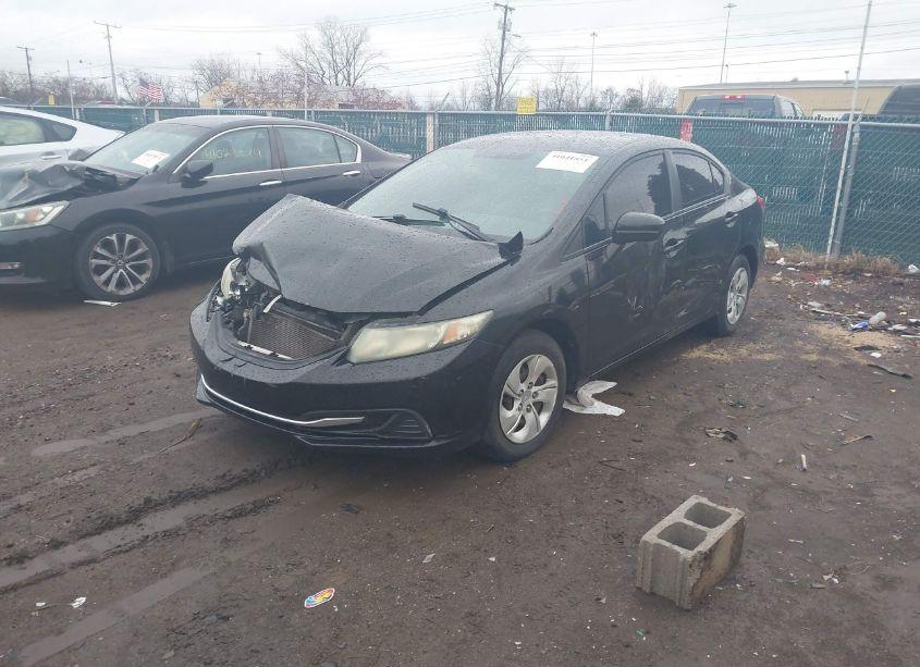 Photo 2 of 2015 Honda Civic LX (VIN 19XFB2F58FE005661)
