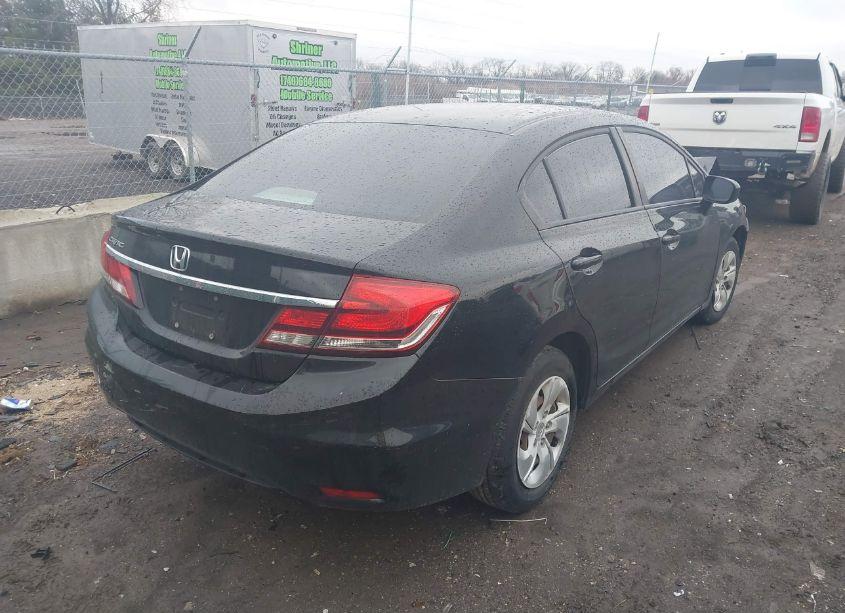 Photo 4 of 2015 Honda Civic LX (VIN 19XFB2F58FE005661)