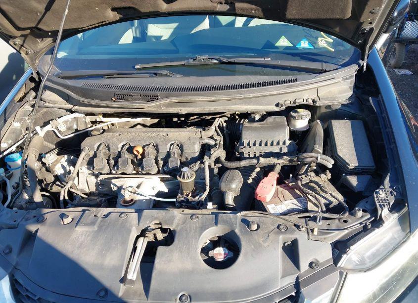Photo 10 of 2015 Honda Civic LX (VIN 19XFB2F58FE013453)