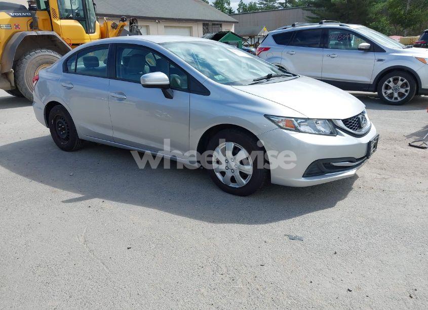 2015 Honda Civic LX (VIN 19XFB2F58FE036229) main photo