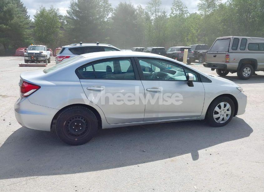 Photo 13 of 2015 Honda Civic LX (VIN 19XFB2F58FE036229)