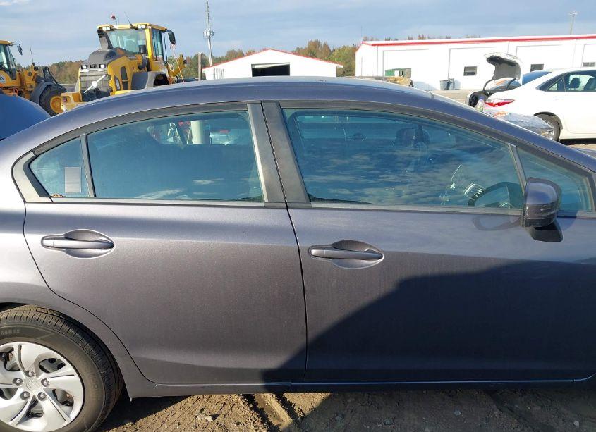 Photo 12 of 2015 Honda Civic LX (VIN 19XFB2F58FE042452)