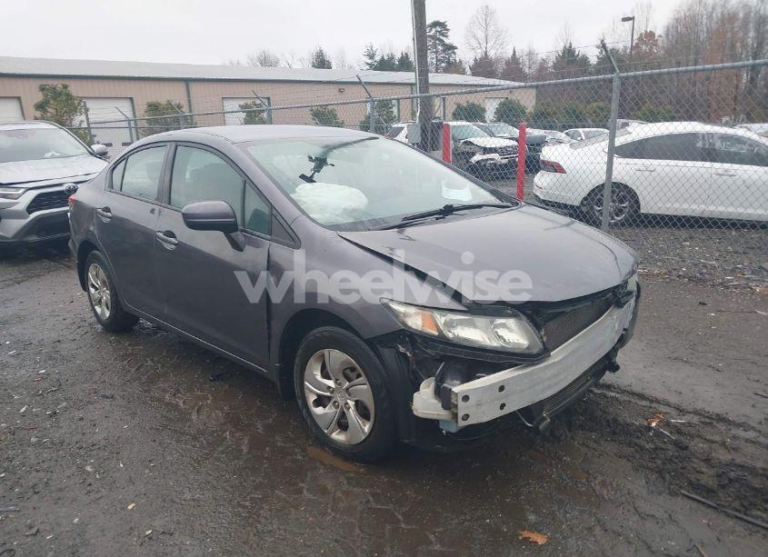 2015 Honda Civic LX (VIN 19XFB2F58FE047361) main photo