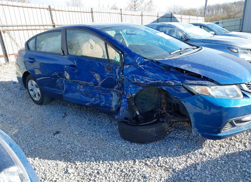 Photo 6 of 2015 Honda Civic LX (VIN 19XFB2F58FE049420)