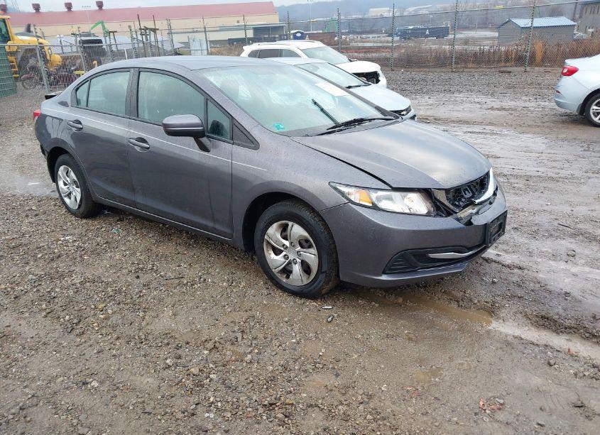 2015 Honda Civic LX (VIN 19XFB2F58FE061406) main photo