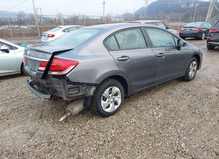 Photo 4 of 2015 Honda Civic LX (VIN 19XFB2F58FE061406)