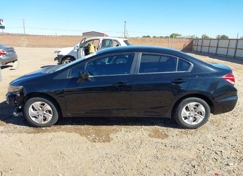 Photo 14 of 2015 Honda Civic LX (VIN 19XFB2F58FE064774)