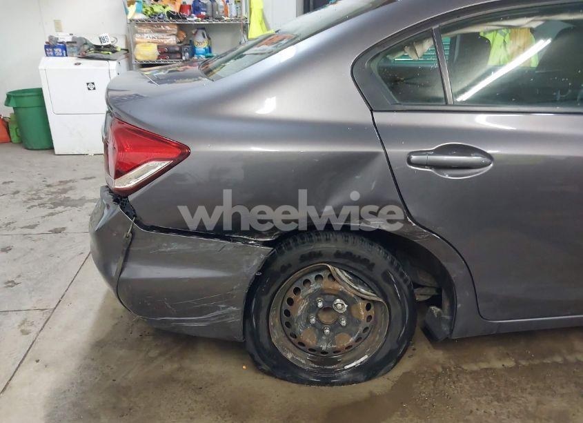 Photo 18 of 2015 Honda Civic LX (VIN 19XFB2F58FE082482)