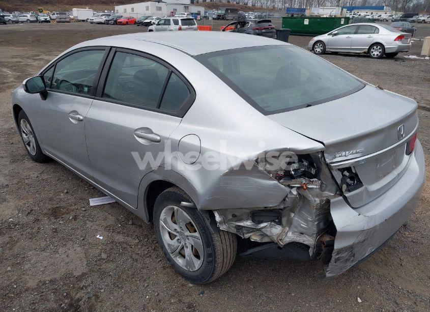 Photo 6 of 2015 Honda Civic LX (VIN 19XFB2F58FE203849)