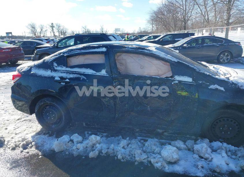 Photo 13 of 2015 Honda Civic LX (VIN 19XFB2F58FE218416)