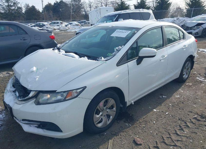 Photo 2 of 2015 Honda Civic LX (VIN 19XFB2F58FE226225)