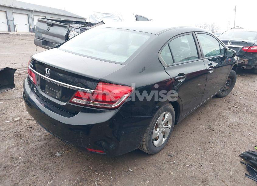 Photo 4 of 2015 Honda Civic LX (VIN 19XFB2F58FE276672)