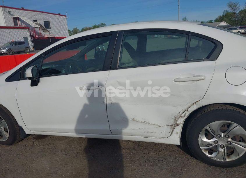 Photo 14 of 2015 Honda Civic LX (VIN 19XFB2F58FE292421)