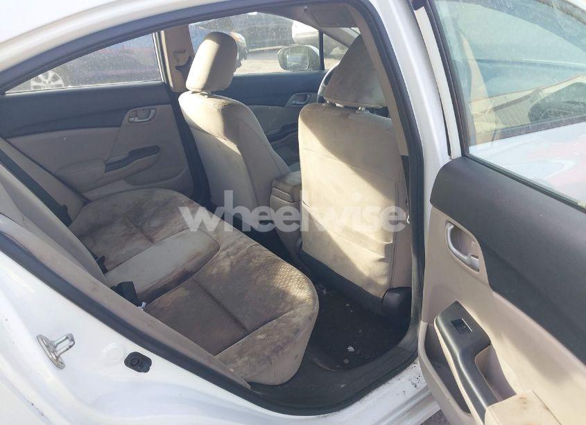 Photo 8 of 2015 Honda Civic LX (VIN 19XFB2F58FE292421)