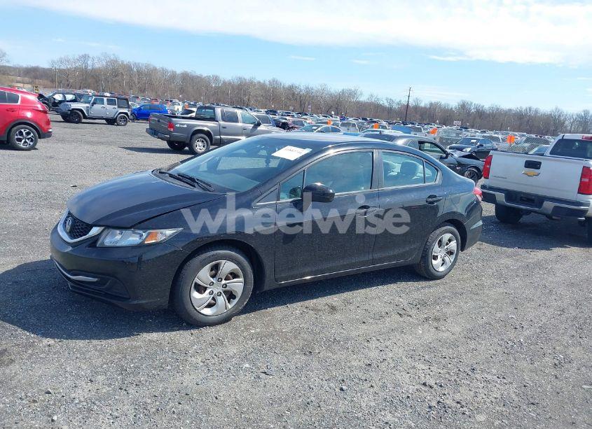 Photo 2 of 2015 Honda Civic LX (VIN 19XFB2F58FE296923)