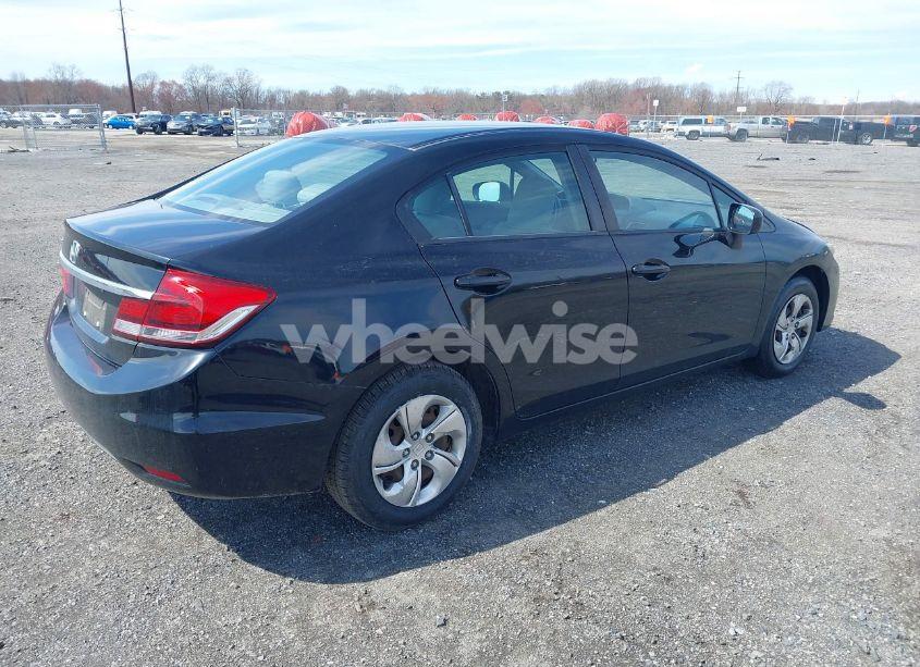 Photo 4 of 2015 Honda Civic LX (VIN 19XFB2F58FE296923)