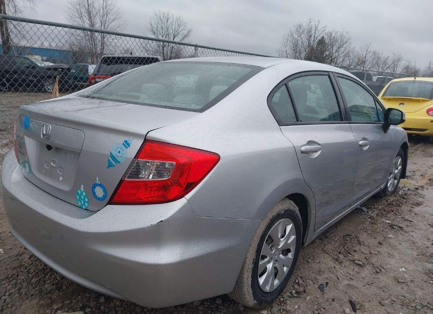 Photo 4 of 2012 Honda Civic SDN LX (VIN 19XFB2F59CE007737)