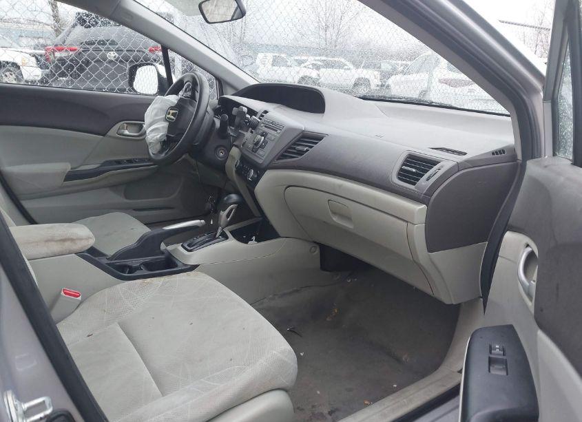 Photo 5 of 2012 Honda Civic SDN LX (VIN 19XFB2F59CE007737)