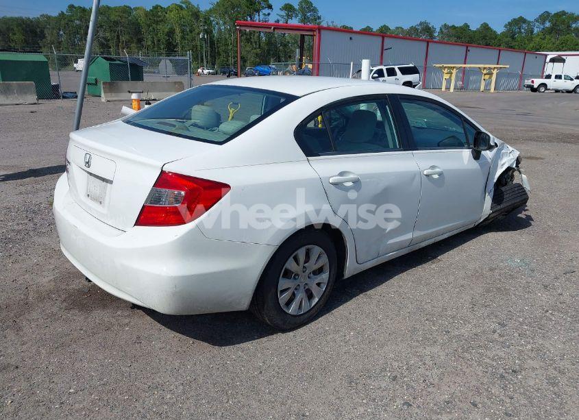 Photo 4 of 2012 Honda Civic LX (VIN 19XFB2F59CE032931)