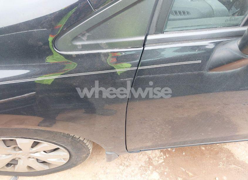 Photo 17 of 2012 Honda Civic SDN LX (VIN 19XFB2F59CE051608)