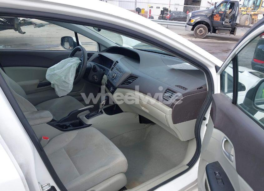 Photo 5 of 2012 Honda Civic SDN LX (VIN 19XFB2F59CE070076)