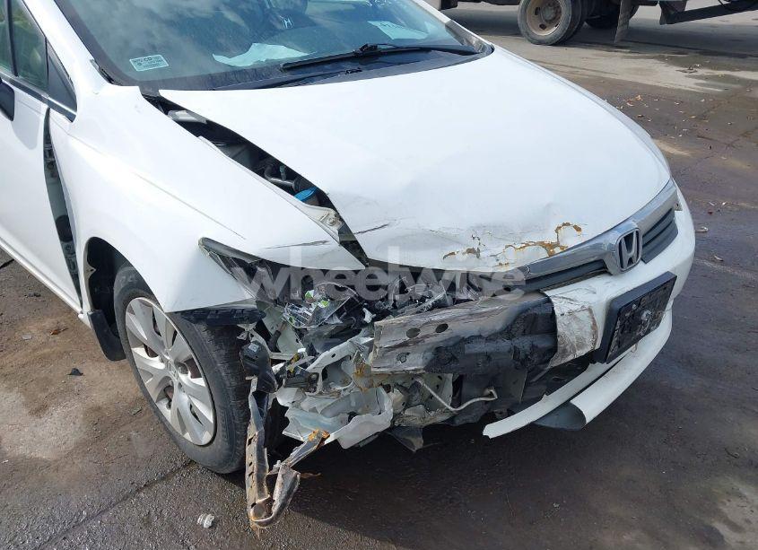 Photo 6 of 2012 Honda Civic SDN LX (VIN 19XFB2F59CE070076)