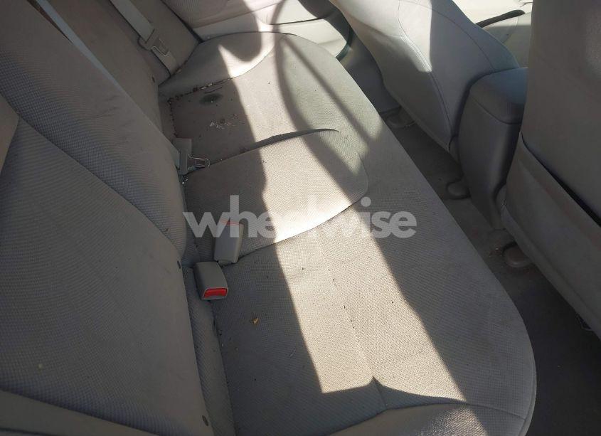 Photo 8 of 2012 Honda Civic LX (VIN 19XFB2F59CE074502)