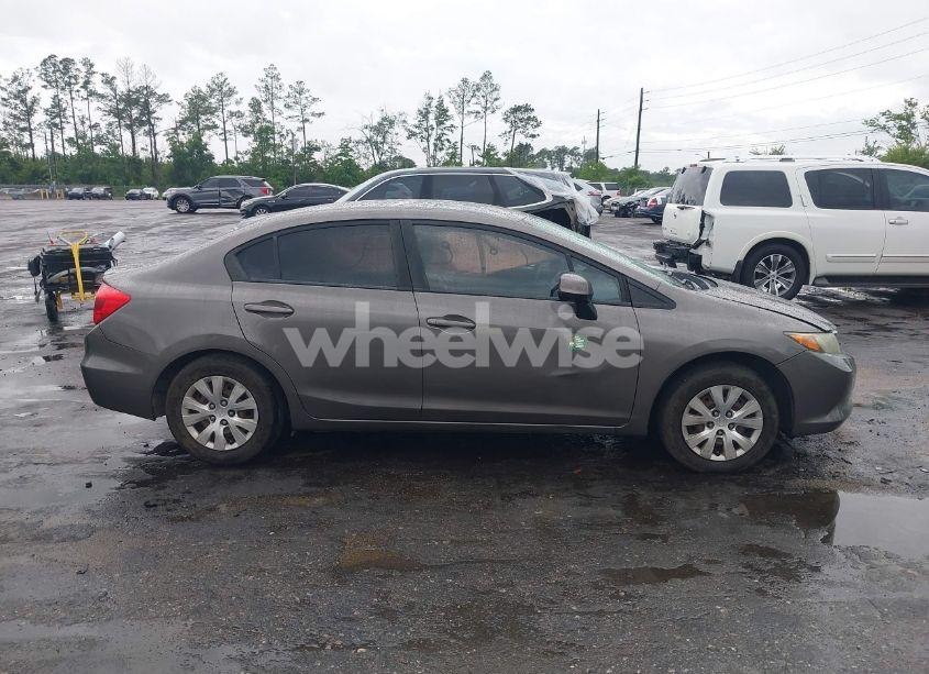 Photo 13 of 2012 Honda Civic LX (VIN 19XFB2F59CE080316)