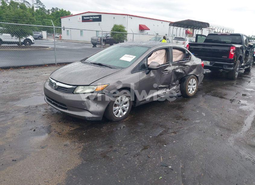 Photo 2 of 2012 Honda Civic LX (VIN 19XFB2F59CE080316)