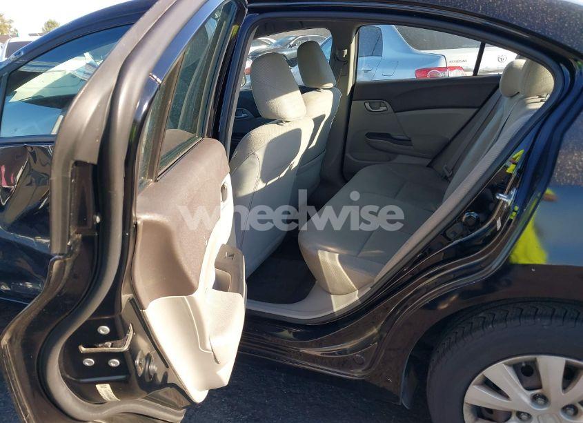 Photo 8 of 2012 Honda Civic LX (VIN 19XFB2F59CE304605)