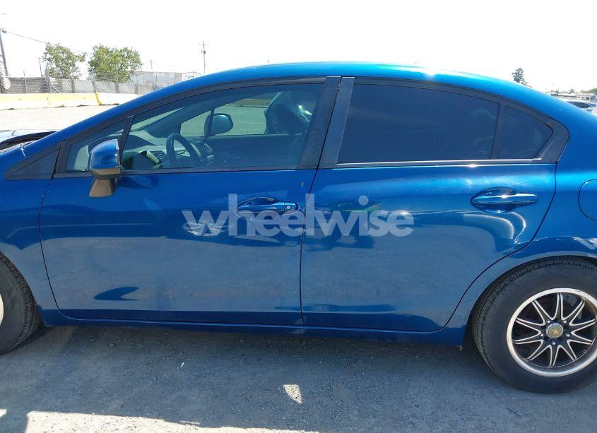 Photo 14 of 2012 Honda Civic LX (VIN 19XFB2F59CE319010)