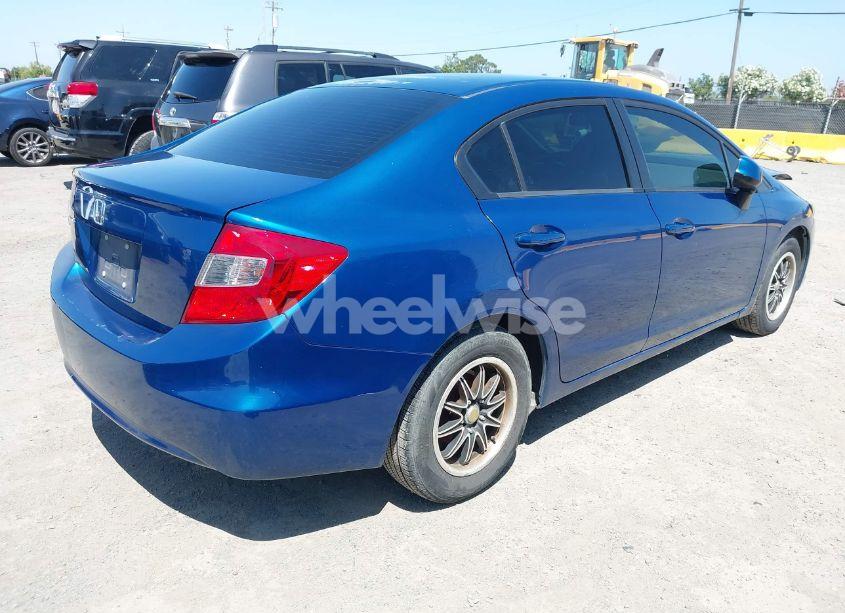 Photo 4 of 2012 Honda Civic LX (VIN 19XFB2F59CE319010)