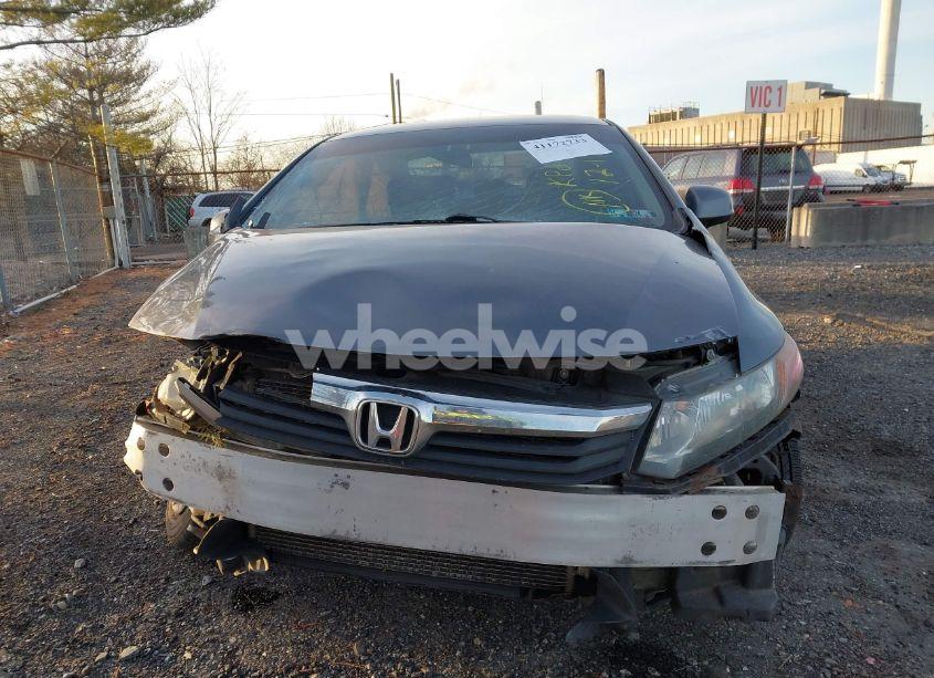 Photo 11 of 2012 Honda Civic SDN LX (VIN 19XFB2F59CE323798)