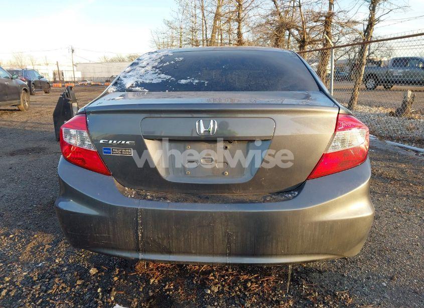 Photo 15 of 2012 Honda Civic SDN LX (VIN 19XFB2F59CE323798)