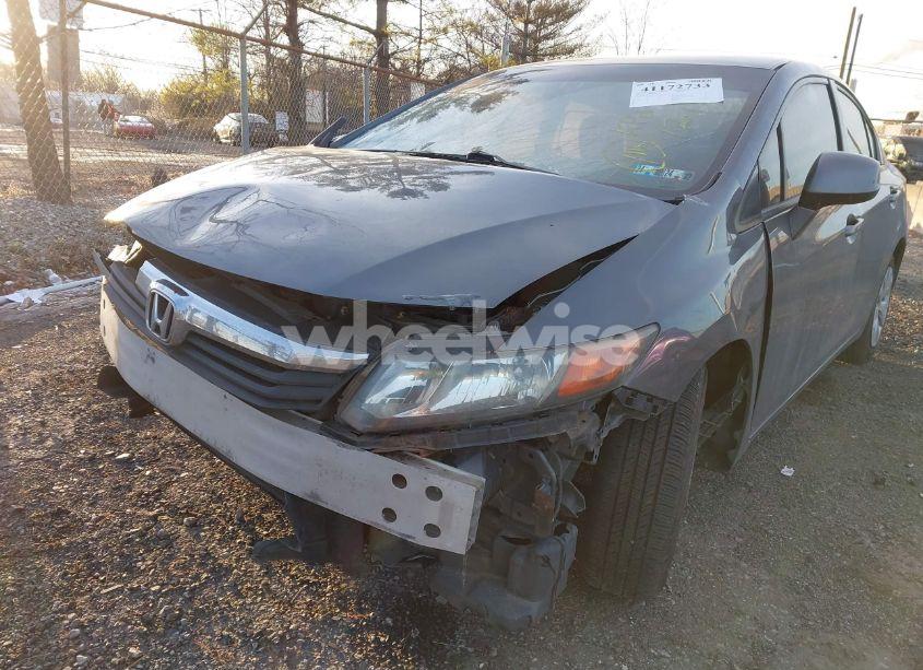 Photo 6 of 2012 Honda Civic SDN LX (VIN 19XFB2F59CE323798)