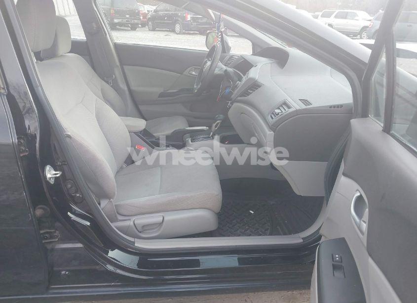 Photo 5 of 2012 Honda Civic SDN LX (VIN 19XFB2F59CE344165)