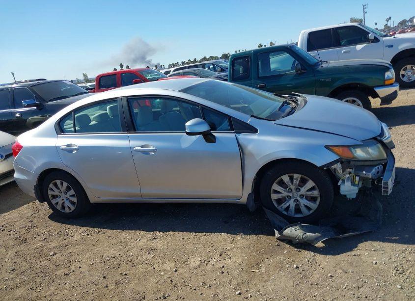 Photo 14 of 2012 Honda Civic LX (VIN 19XFB2F59CE350399)